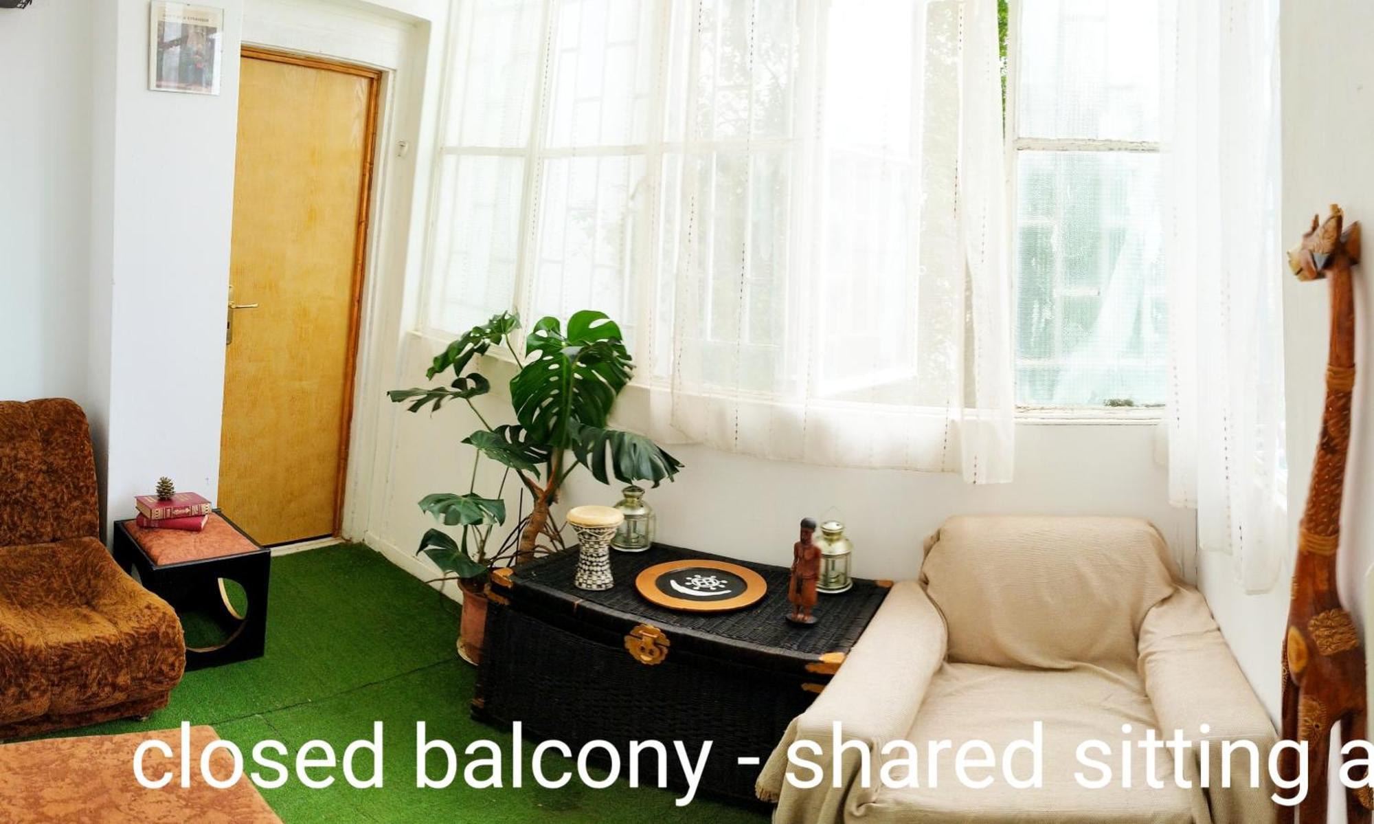 Cozy Room In Quiet Neighbourhood Atény Exteriér fotografie